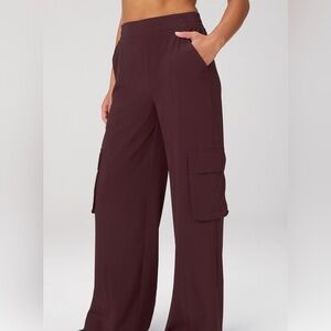 Fabletics Downtown Wide Leg Cargo Pant - Size Small Tall